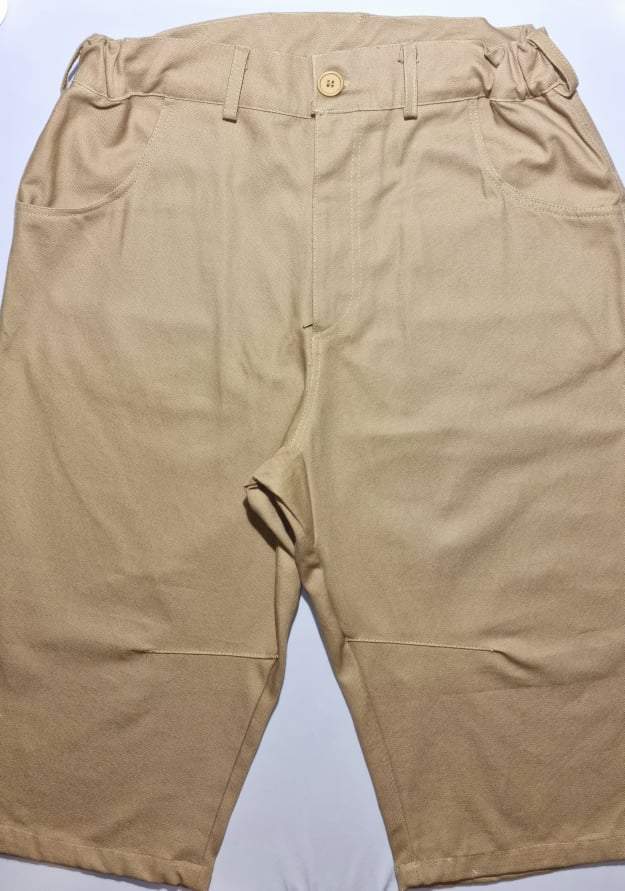 three quarter shorts, 3/4 shorts, three quarter chinos, 3/4 chinos, halal shorts, 3/4 chino shorts, below the knee shorts, below knee shorts, below knee chino, below the knee chino