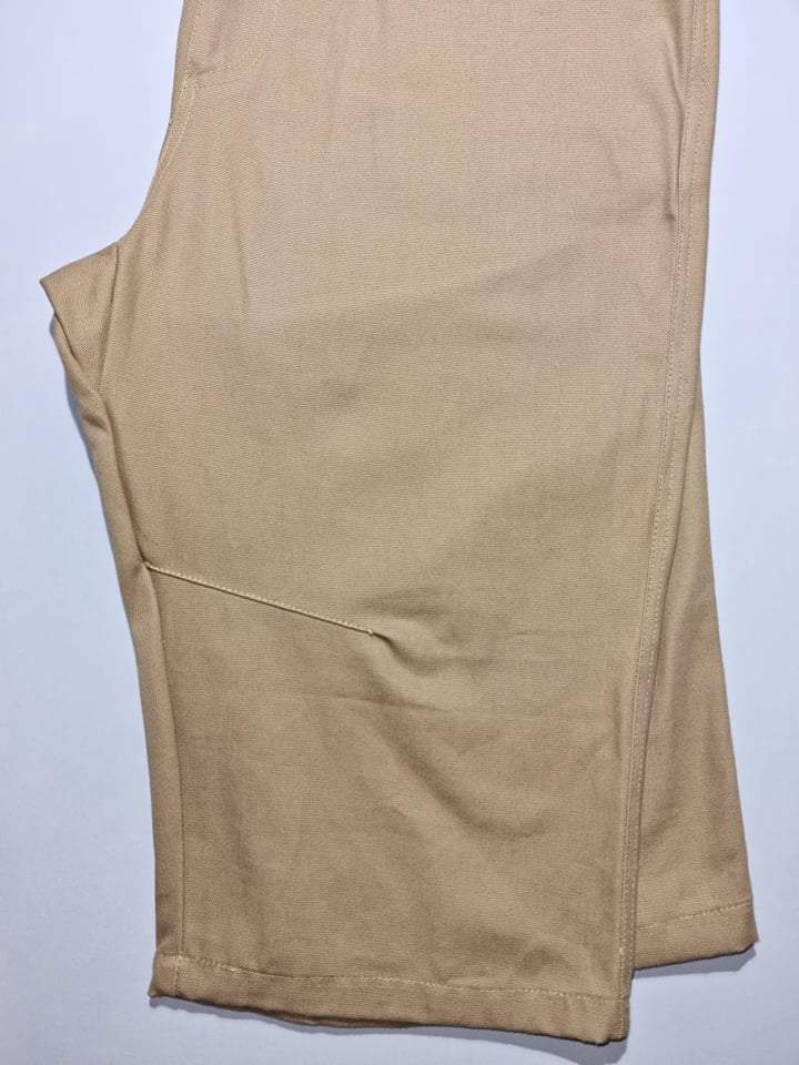 three quarter shorts, 3/4 shorts, three quarter chinos, 3/4 chinos, halal shorts, 3/4 chino shorts, below the knee shorts, below knee shorts, below knee chino, below the knee chino