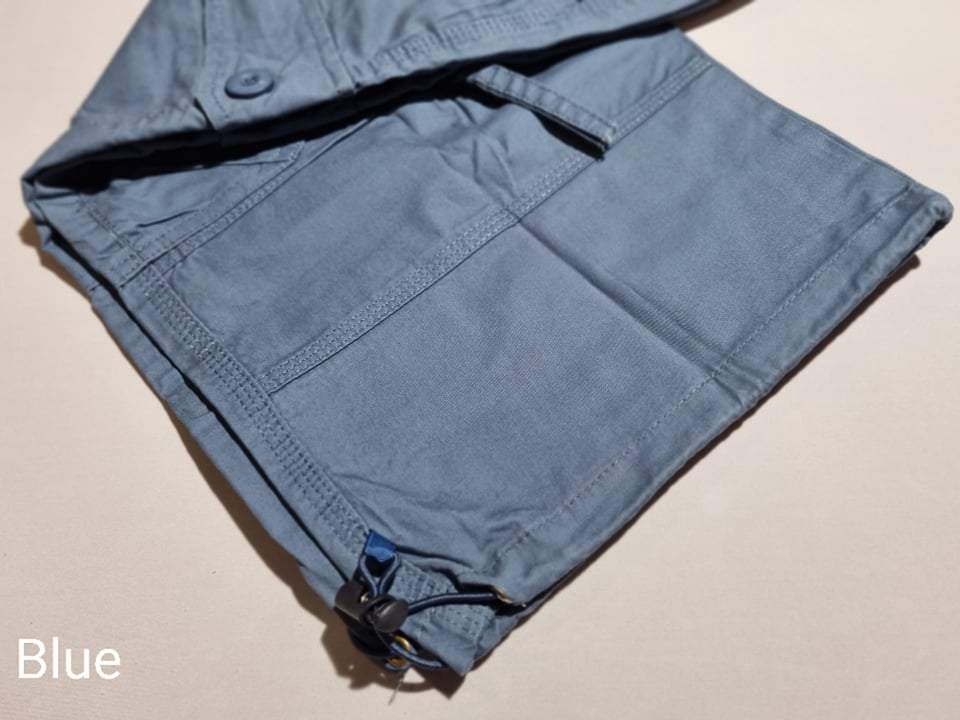 below the knee cargo shorts