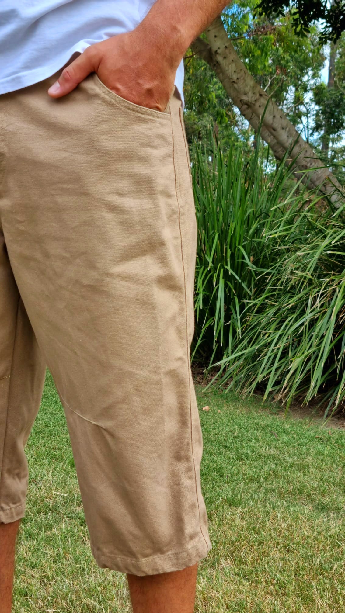 three quarter shorts, 3/4 shorts, three quarter chinos, 3/4 chinos, halal shorts, 3/4 chino shorts, below the knee shorts, below knee shorts, below knee chino, below the knee chino